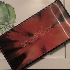 3/$20 Smashbox CoverShot Eyeshadow Palette Cabana